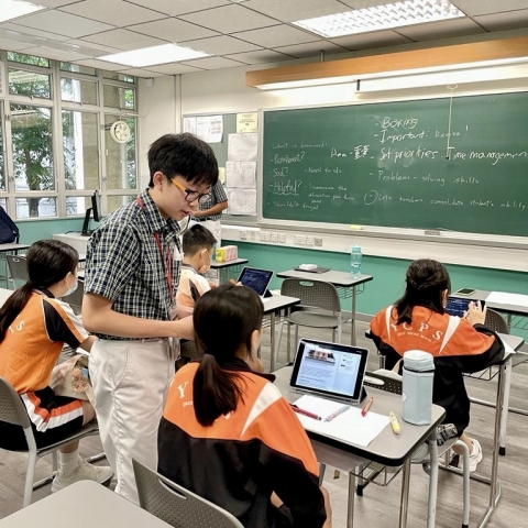 f3e93104-e3ee-4fe2-bb76-67f5256a2a25