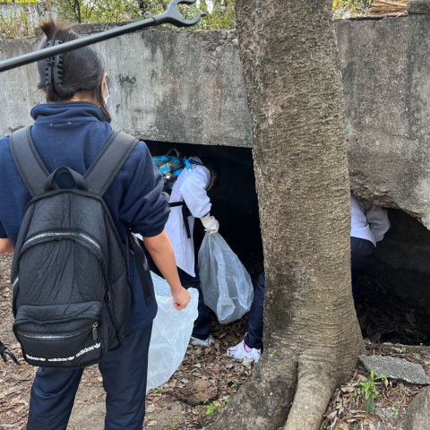 053e195d-76fe-4d44-aef8-3722567ef022