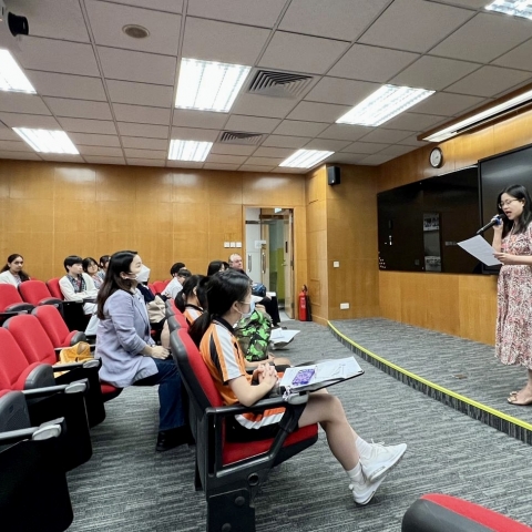 c962e125-af51-447c-8257-102b3652528a