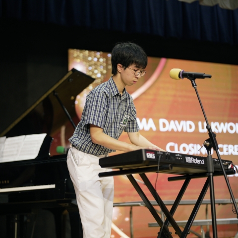 TAK09534