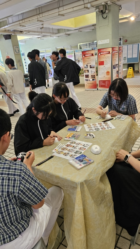 Photo 8