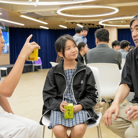Roundtable (11)